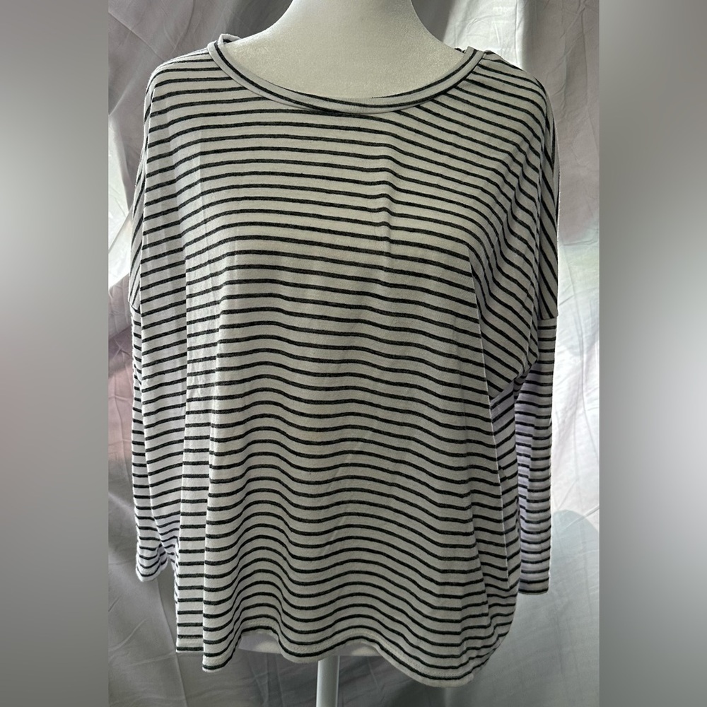 Old Navy Black and White Striped Shirt